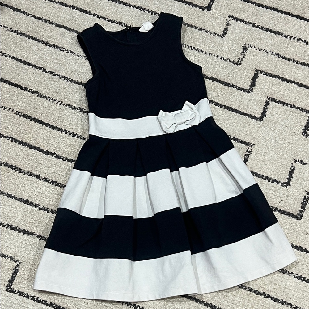 Crazy 8 Dress